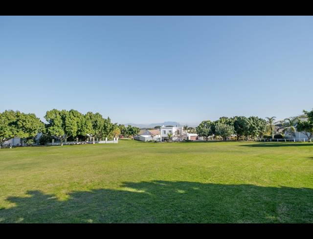 4 BEDROOM HOUSE FOR SALE IN ZEVENDAL